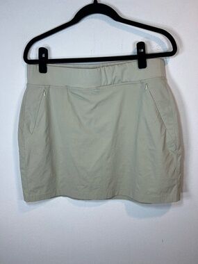 Eddie Bauer Classic Active Skort Pumice Beige Pullon Zip Pockets  Hiking Golf 14
